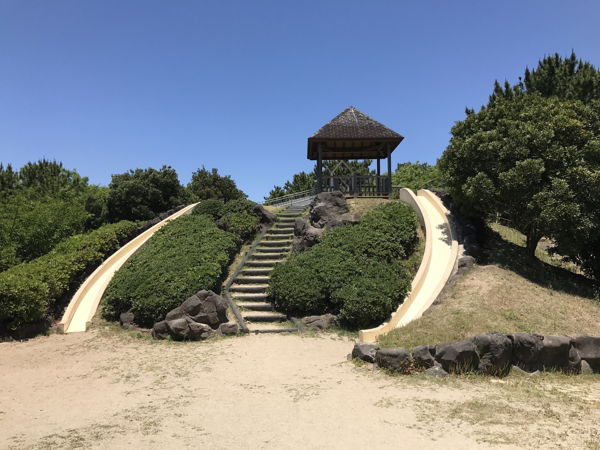 片男波公園 万葉小路と遊具 和歌山へ遊びに行こう